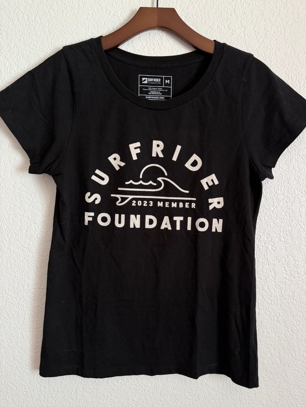 Surfrider Foundation Organic Cotton Graphic Tee Size M